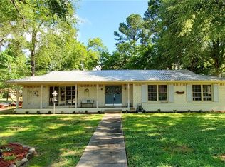 3221 Hubbard St, Paris, TX 75460