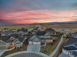 4036 W Wolf Rapids St, Meridian, ID 83646