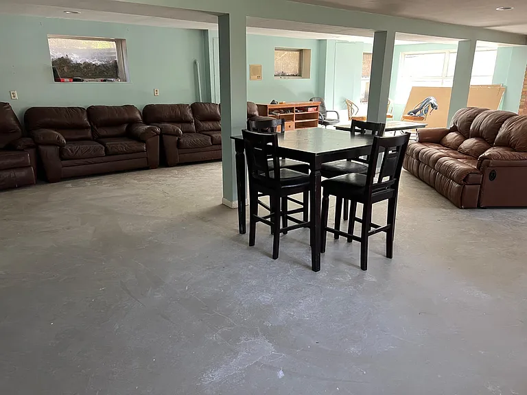 320 Kendall Park Rd #2 — Photo 8