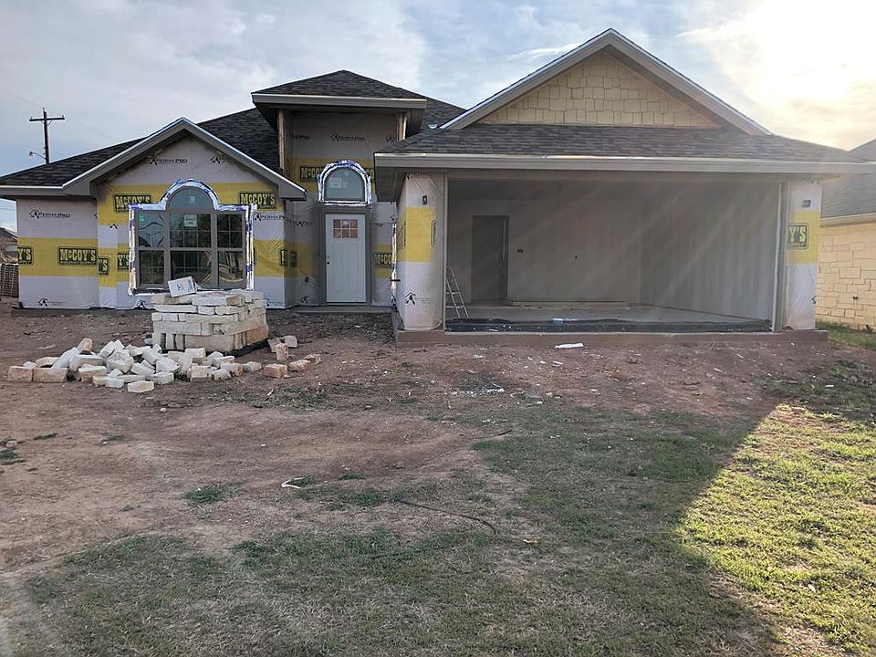 1st image of 49 Tracie Trl