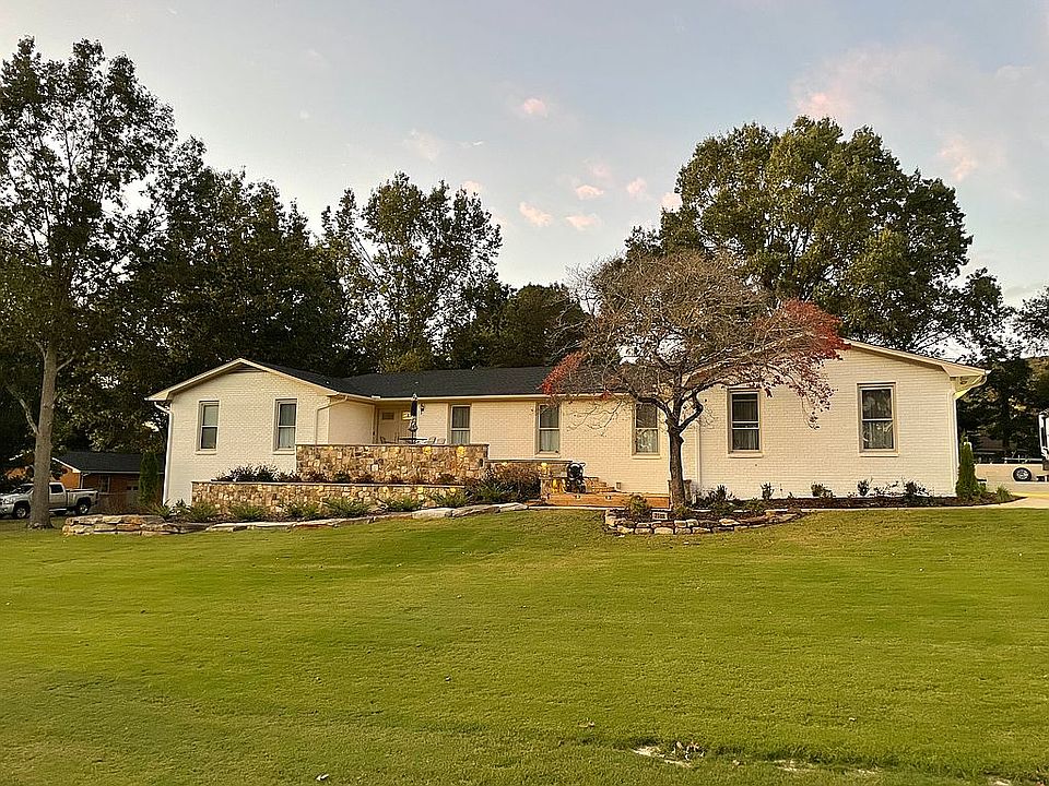 1st image of 2503 Arrow Wood Dr SE