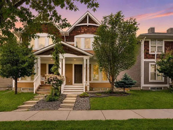 72 Auburn Bay Blvd SE, Calgary, AB T3M 0V7