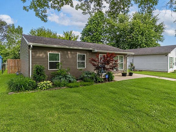 3rd image of 1179 Bermuda Dr