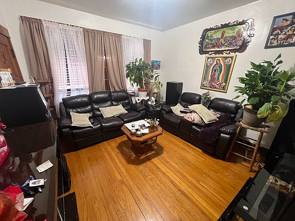 4th image of 2314 S 61st Ave