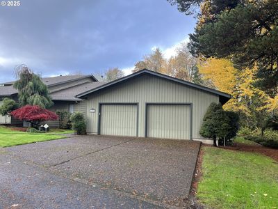 1215 NW Driftwood Pl, McMinnville, OR, 97128