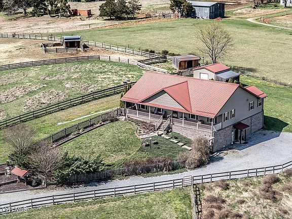 3rd image of 1151 John Bird Rd