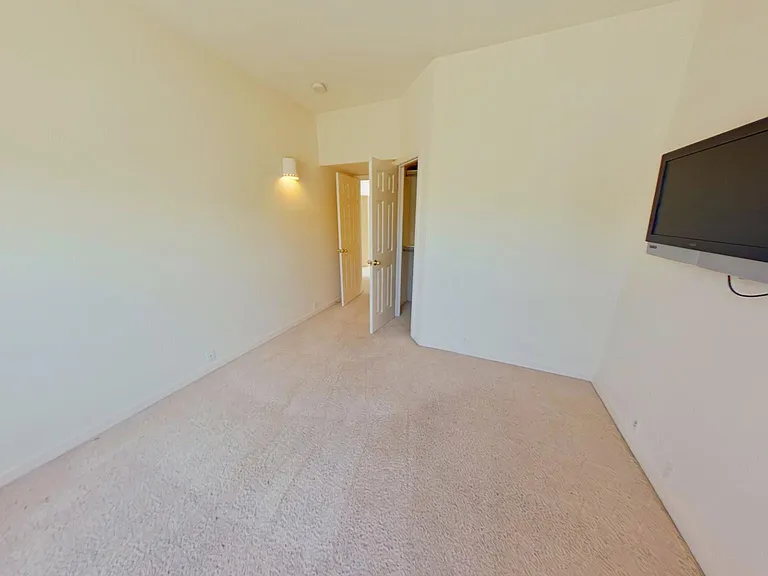 4016 Pasaje Pl NW — Photo 23