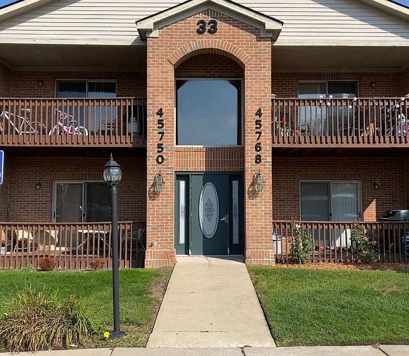 1st image of 45768 Prairiegrass Ct