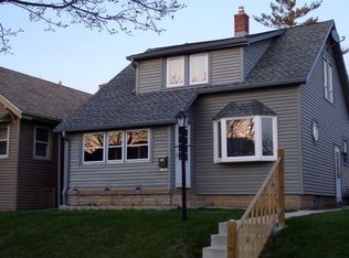 1962 S 74th St, Milwaukee, WI 53219