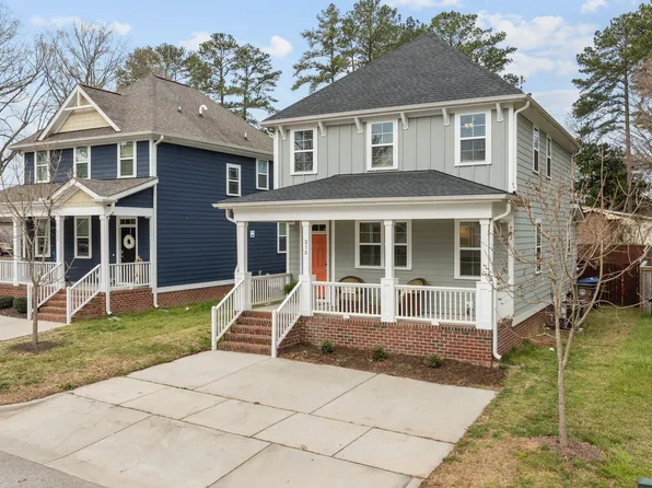 215 7th St, Wake Forest, NC 27587