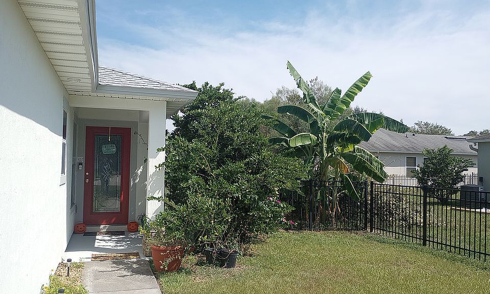 2nd image of 285 Sunshine Dr