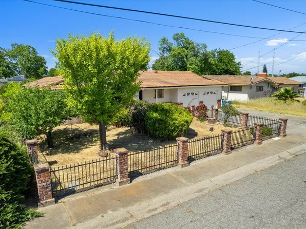 1961 17th St, Olivehurst, CA 95961