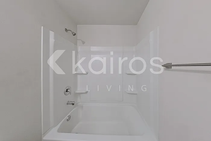 2826 Jordan Ave — Photo 12