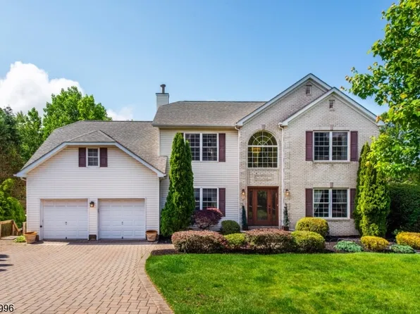 6 Skyview Dr, Rockaway Twp., NJ 07866