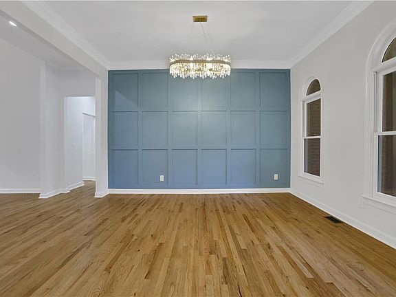5th image of 1621 Annapolis Way