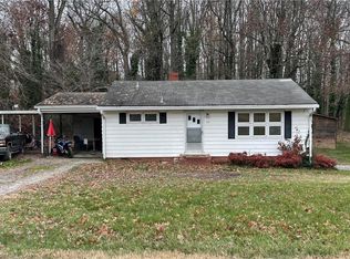 709 Baker Rd, High Point, NC 27263