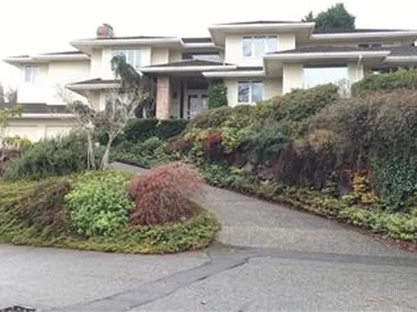 7942 Lake View Ln, Mercer Island, WA 98040