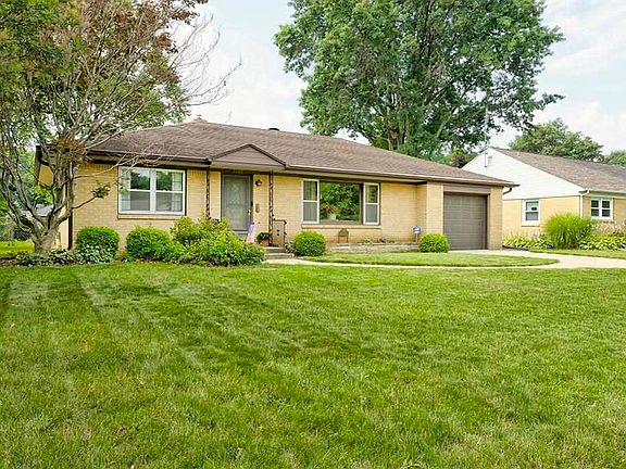 3rd image of 1321 Lundvall Ave