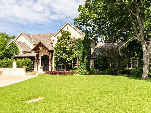 3rd image of 13609 Ashridge Dr