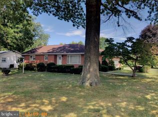 1001 W South St, Carlisle, PA 17013