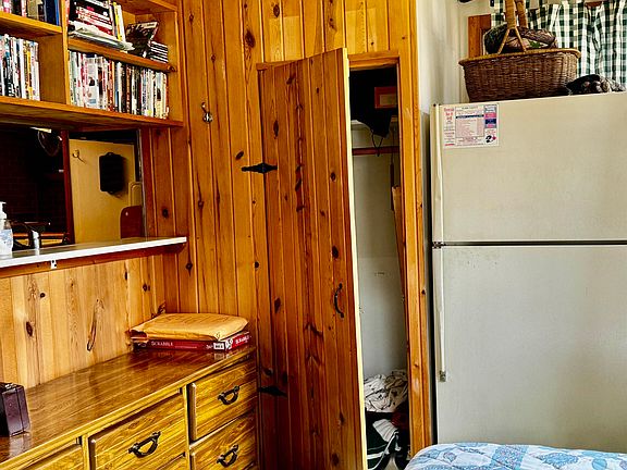 5th image of 10262 & 10258 Anger Rd