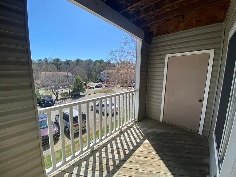 1401 Collegiate Cir #202 — Photo 7