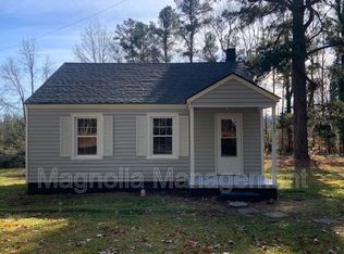 1825 Colonial Ave, Henderson, NC 27536