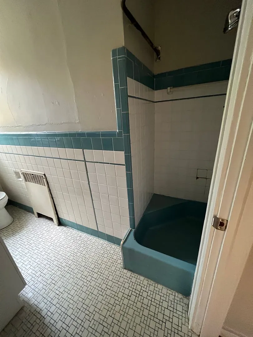 3751 Sunrise Ave — Photo 2