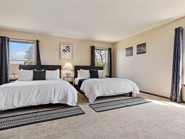 3093 Huntington Dr — Photo 21