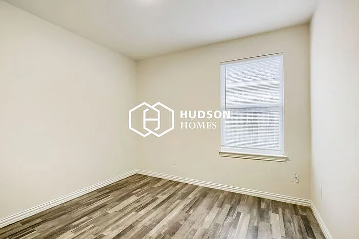 925 Burgan St #A — Photo 11