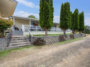 940 Ayres Rd, Eagle Pt, OR 97524