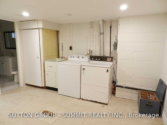 5th image of 30 Rougecrest Dr #Basement