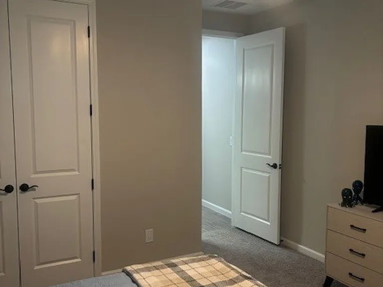 1120 Tropics Ave — Photo 6