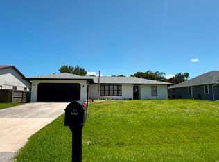 974 SE Brookedge Ave, Port Saint Lucie, FL 34983