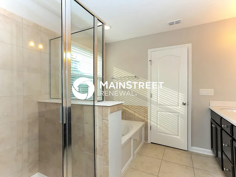Main Bathroom