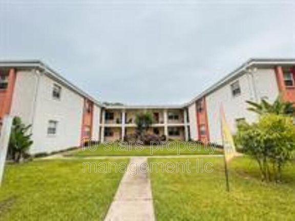 2nd image of 4729 39th Ave N #108