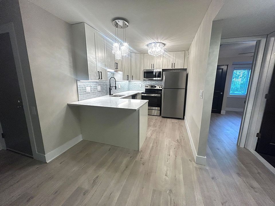 1st image of 410 W Adams Ave #941059c85