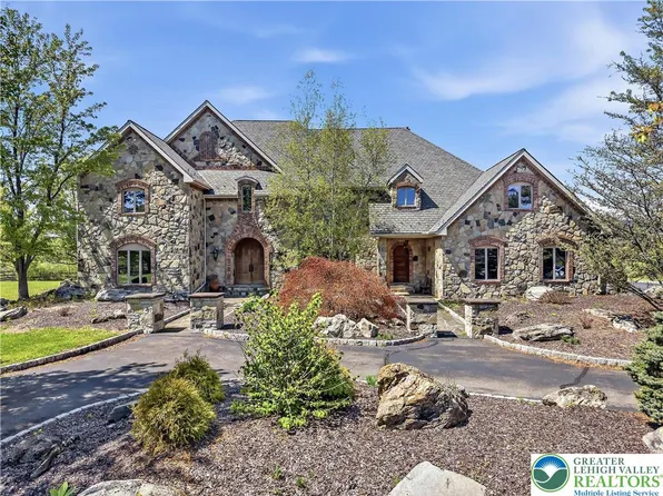 216 Merwinsburg Rd, Effort, PA 18330