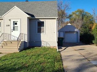 118 2nd Ave E, West Fargo, ND 58078