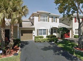 9471 Bradshaw Ln, Fort Lauderdale, FL 33321