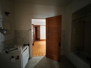 572 Boyd St #1, Oshkosh, WI