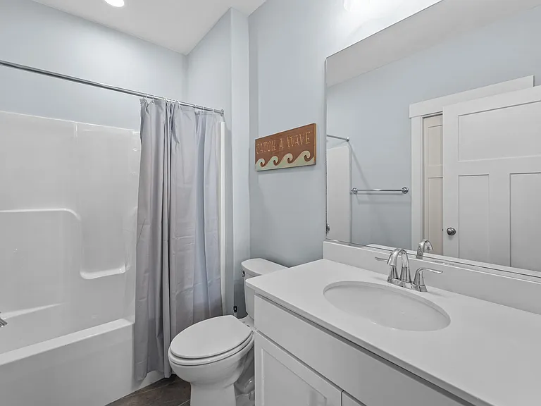 1117 Cambridge Rd #B — Photo 3