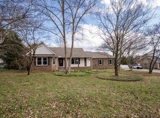807 River Rock Blvd, Murfreesboro, TN 37128