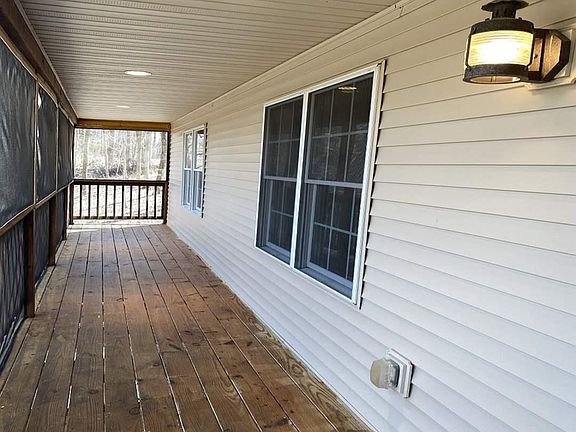 5th image of 798 Wheaton Way