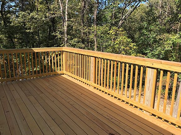 Upper Deck