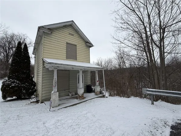 223 E Morehead Ave S, New Castle, PA 16102