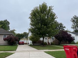 28493 Brentwood St, Southfield, MI 48076