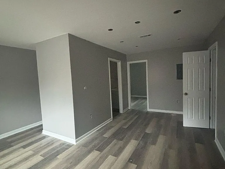 8306 Roanoke Ave #3 — Photo 3