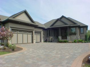 17723 Bearpath Trl, Eden Prairie, MN 55347