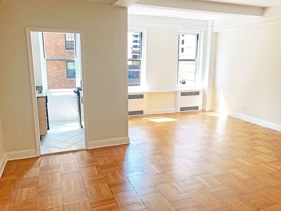 1st image of 20 Park Ave APT 9D